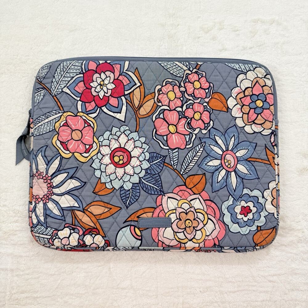 Vera Bradley Tropical Evening Gray Floral Padded Zipped Lap Top Sleeve Bag